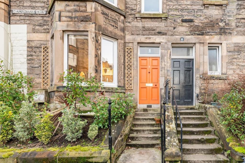エディンバラHolyrood Park: Lush & Arty 2 Double Bed Flatアパートメント エクステリア 写真